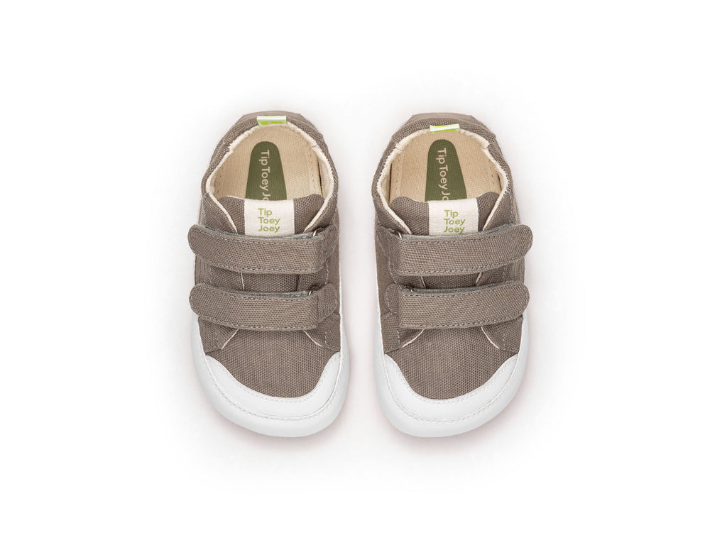 Champion Barefoot Bossy Green Lona Gris
