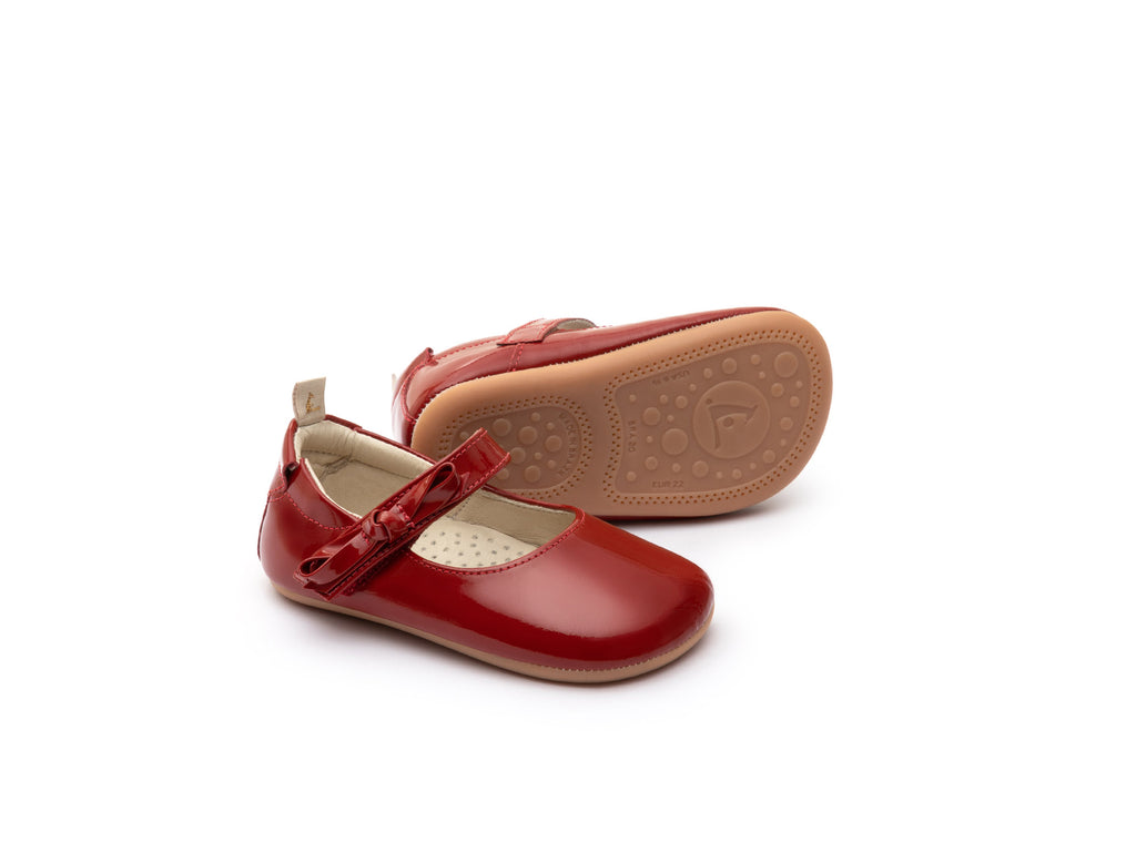 Chatita barefoot Dorothy