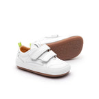 Champion barefoot Landy