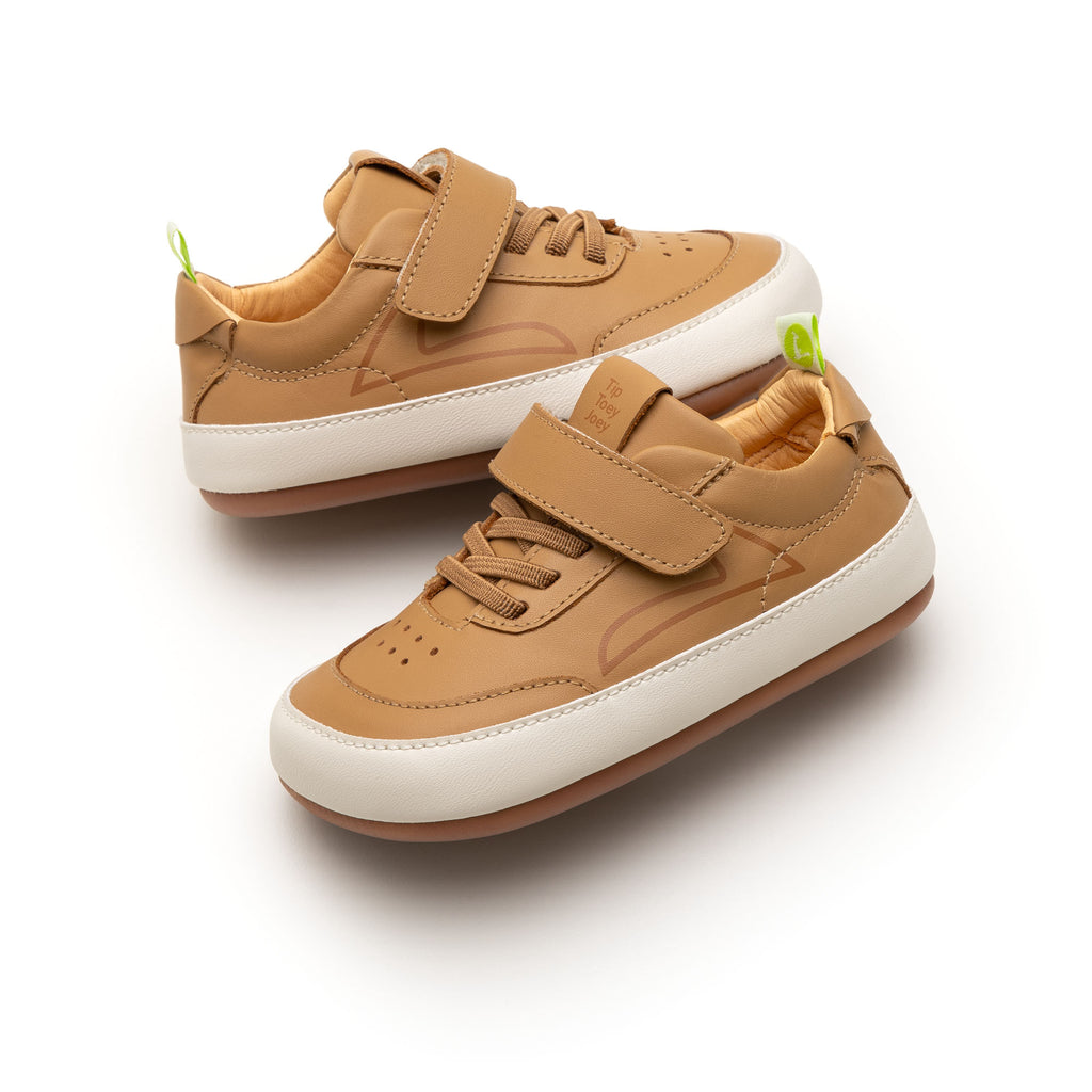 Champion barefoot Outline Marron