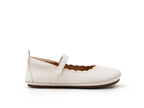 Chatita barefoot Misty