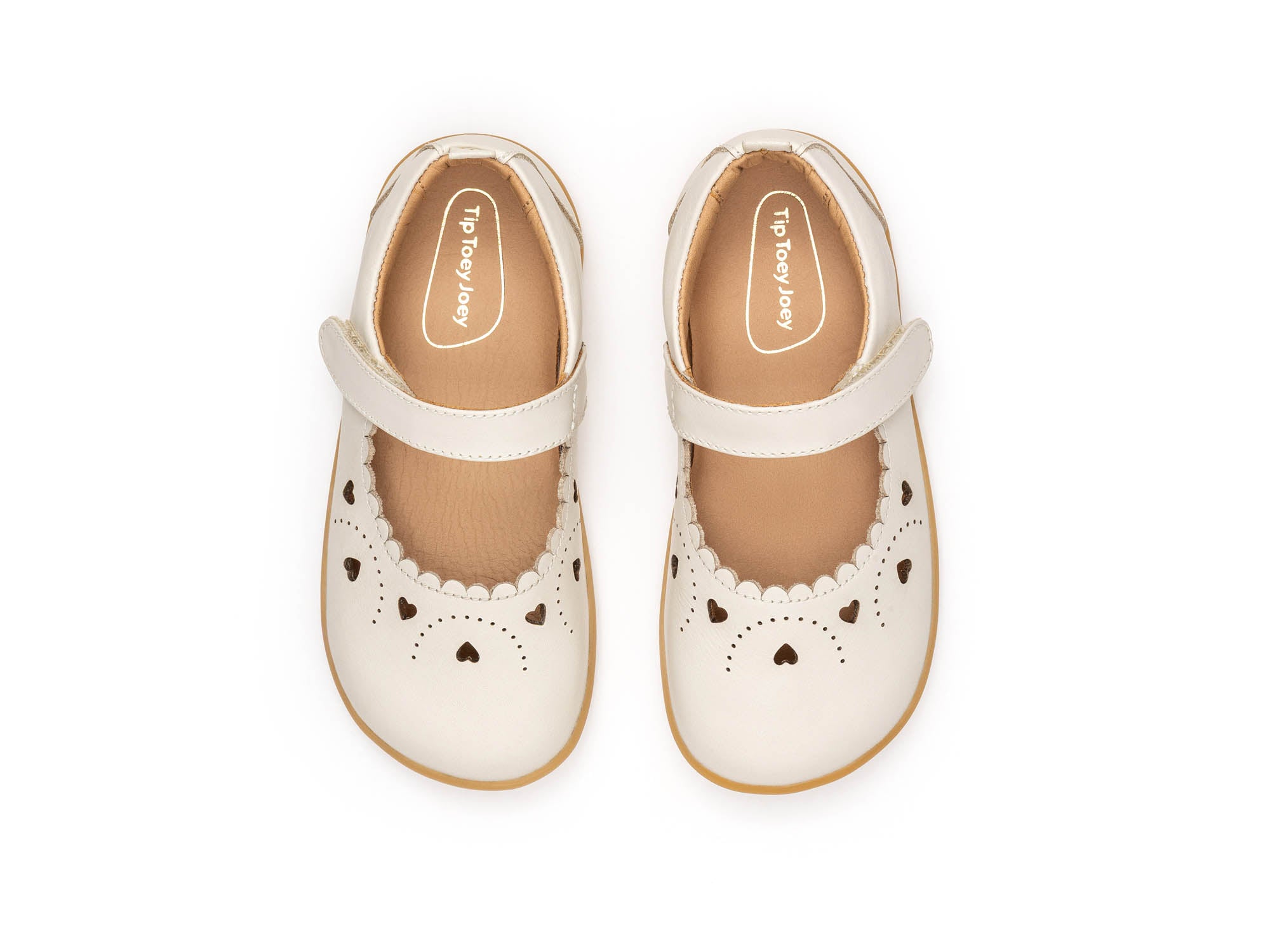 Chatita barefoot sweetheart
