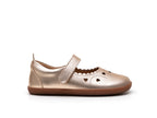 Chatita barefoot sweetheart