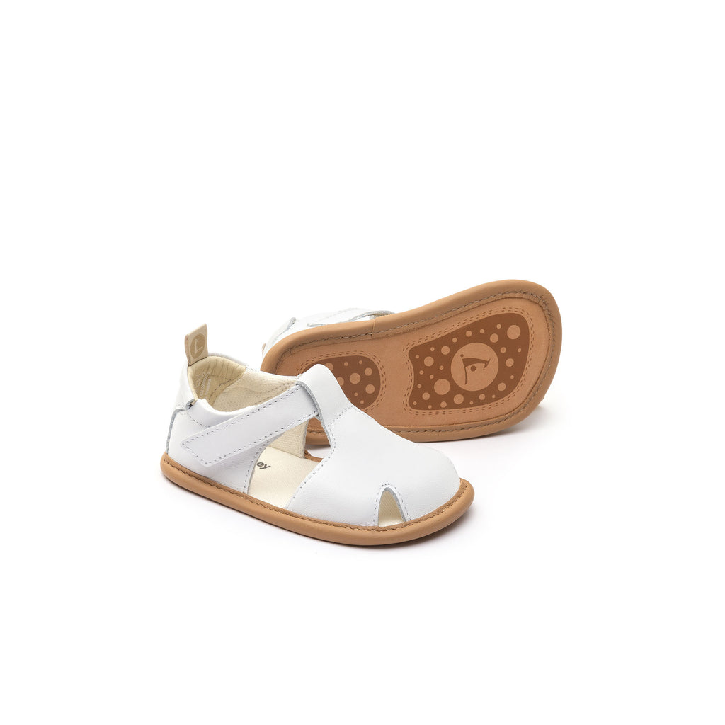 Sandalia barefoot Adore