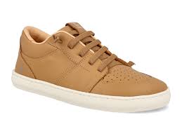 Champion Barefoot Ollie Hay
