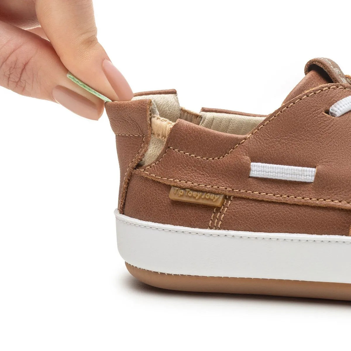 Zapato Barefoot Boaty Marrón