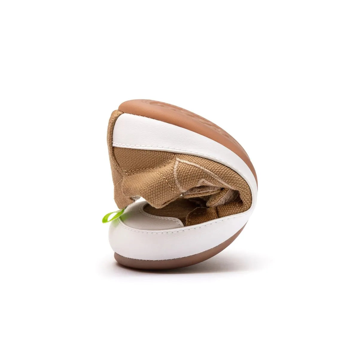 Champion Barefoot Bossy Green Almendra