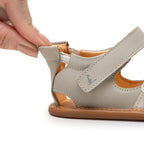 Sandalia Barefoot Crunchy Tapioca y Azul